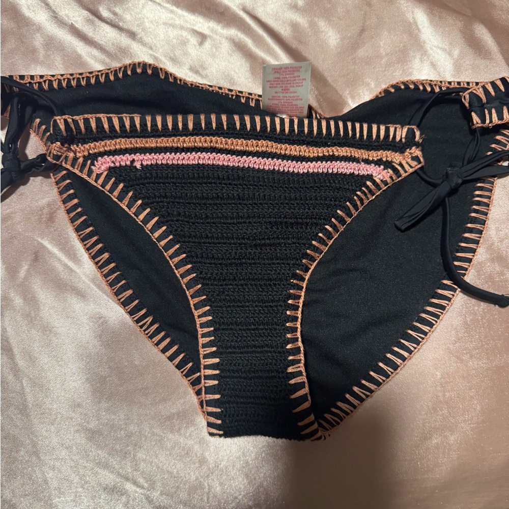 Bathing suits bundle - Picture 10 of 14